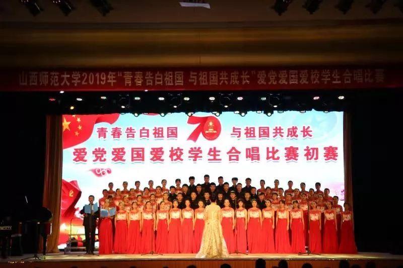 演员于适《时尚先生Fine》开年刊封面，举手投足表现力十足